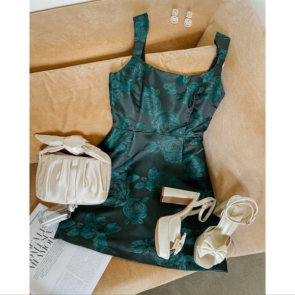 LULU’S Brighter Side Black And Green Floral Satin Jacquard Mini Dress - Picture 1 of 6